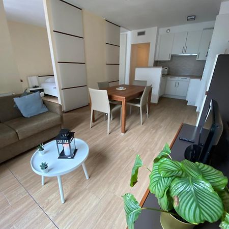 5Ensational Eu- Zone Appartment Brussels Ngoại thất bức ảnh