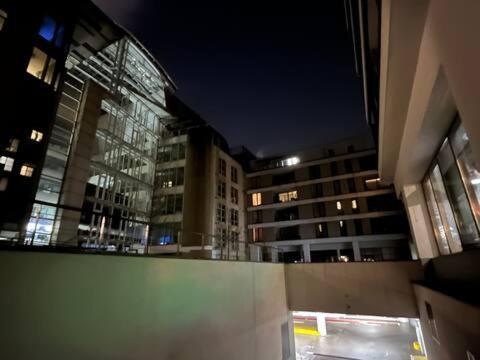 5Ensational Eu- Zone Appartment Brussels Ngoại thất bức ảnh